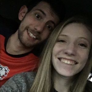 Meet your Posher, Hailey